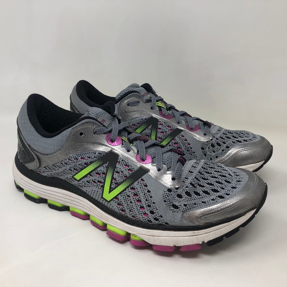 New Balance 1260 V7 Women's Gray Running Shoes 8.5